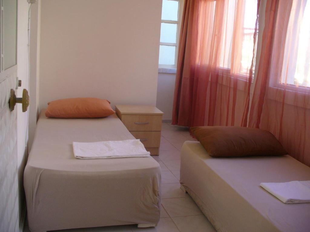 Kibar Apart Pansiyon Kusadasi Habitación foto
